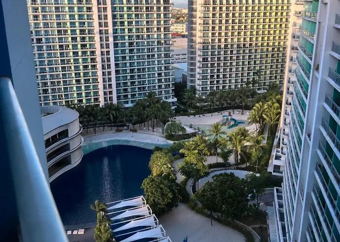 Azure Staycation By Star * Manila