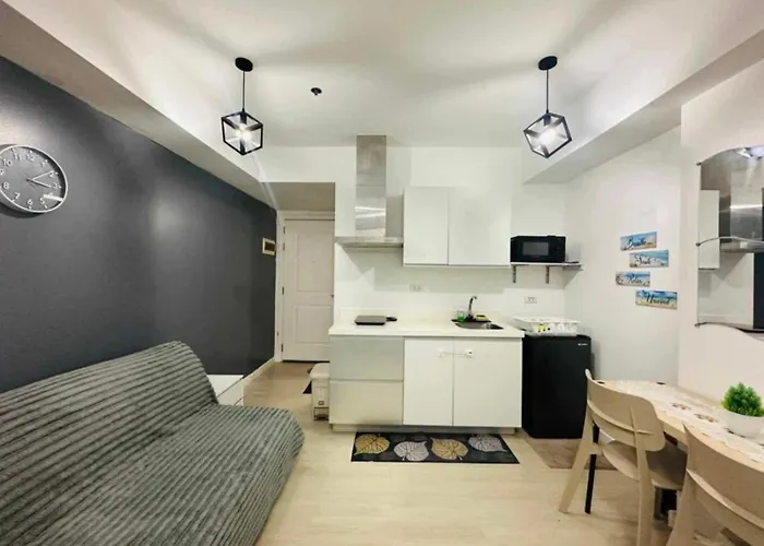 Azure Staycation By Star * Manila